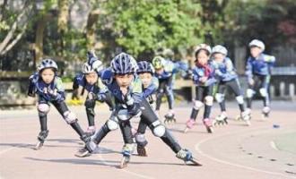 石家莊市橋西外國(guó)語(yǔ)小學(xué):讓冰雪運(yùn)動(dòng)在孩子心中扎根