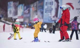 體育培訓給孩子成長的力量——冰雪運動 感受體育的真諦