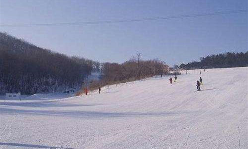 北京延慶陽光雪山城堡滑雪場