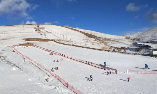 黑龍江大慶紅驥滑雪場