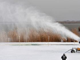 全自動造雪機與半自動造雪機的區別