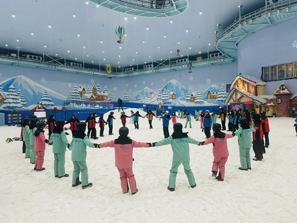 四季開放的室內滑雪場