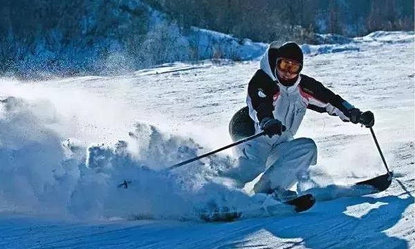 冰雪旅游產(chǎn)業(yè)
