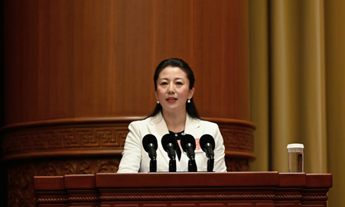 全國政協(xié)委員、北京冬奧組委運動員委員會主席楊揚