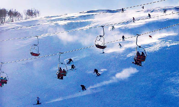 遼寧推動冰雪運動發(fā)展打造經(jīng)濟新增長點