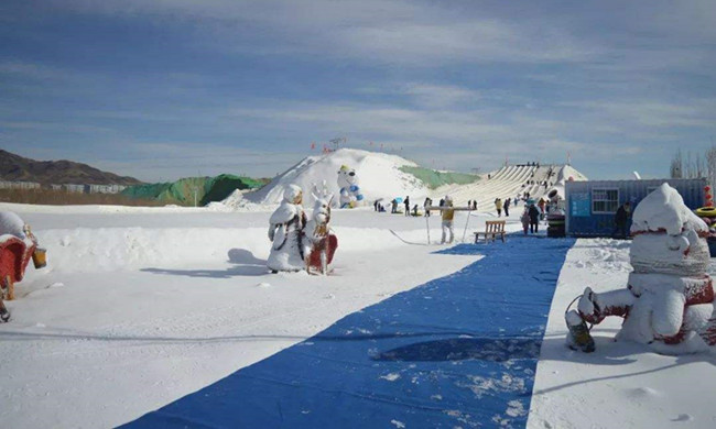 國內(nèi)冰雪游正式啟動