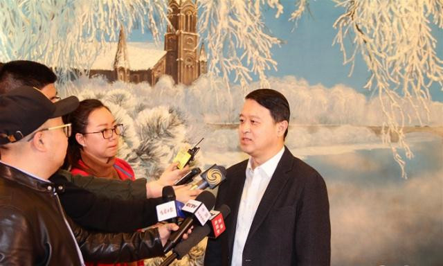 吉林市委書記王庭凱介紹吉林市冰雪產業發展