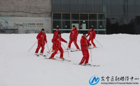 相約蘭州安寧滑雪場 釋放冬日激情2