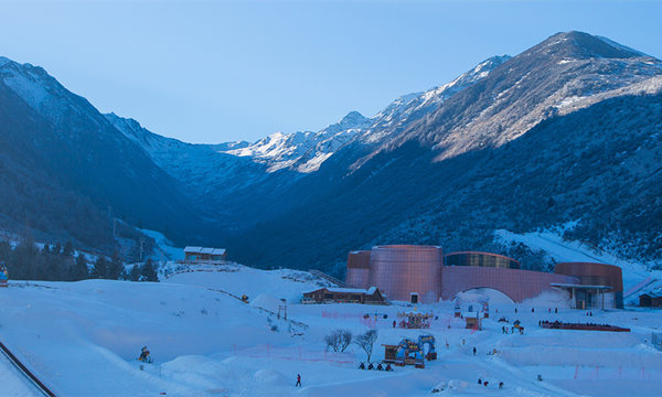 四川理縣鷓鴣山自然公園滑雪場(chǎng)