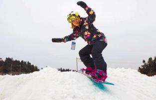 室內滑雪場一般雪道面積是多少？