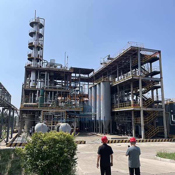 日處理100噸廢油減壓蒸餾基礎(chǔ)油裝置